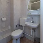 Felix Hotel 2*